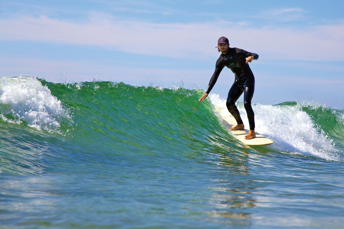 Surfing the waves in Maine The SunriseGuide