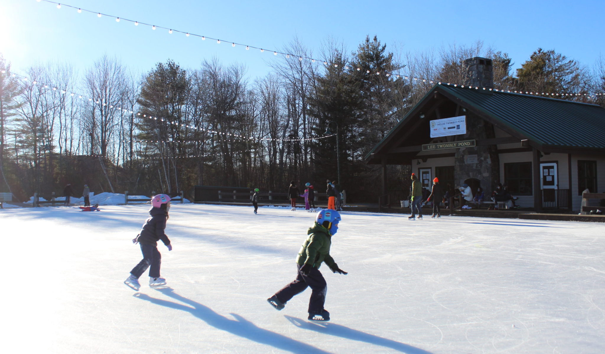 Outdoor ice skating in Southern Maine The SunriseGuide